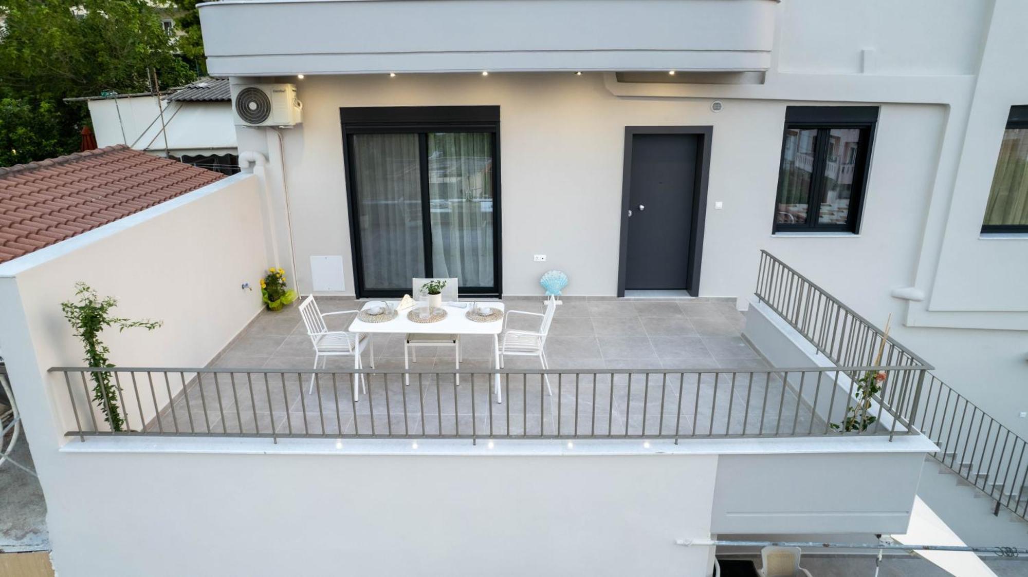 Maison Poeme - Luxury * Aiándion
